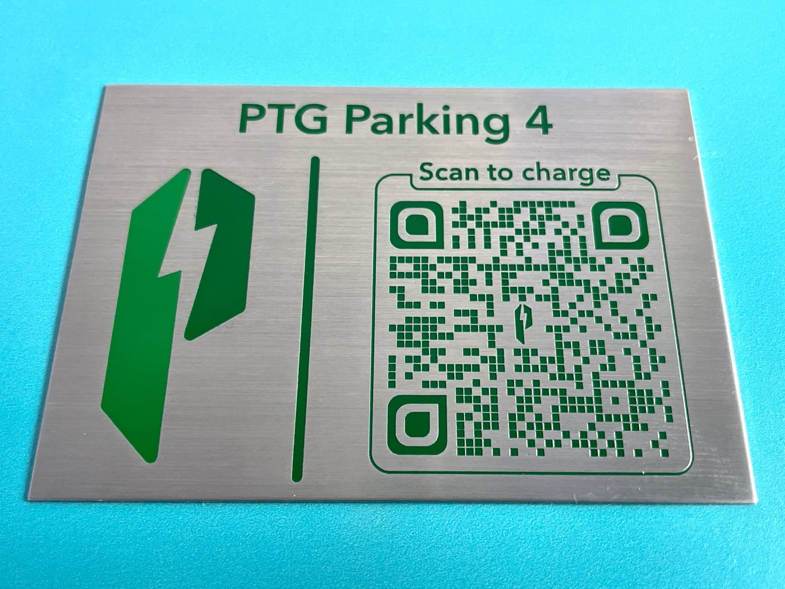 ป้ายสแตนเลสกัดกรด โลโก้บริษัท Etched Metal Sign ป้ายกัดกรดสแตนเลส SS304 ป้ายชื่อบริษัทสแตนเลส กัดกรดลงสี