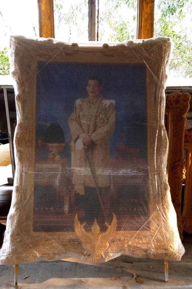 ซุ้มเฉลิมพระเกียรติ ป้ายในหลวง - Octopus Media Solutions