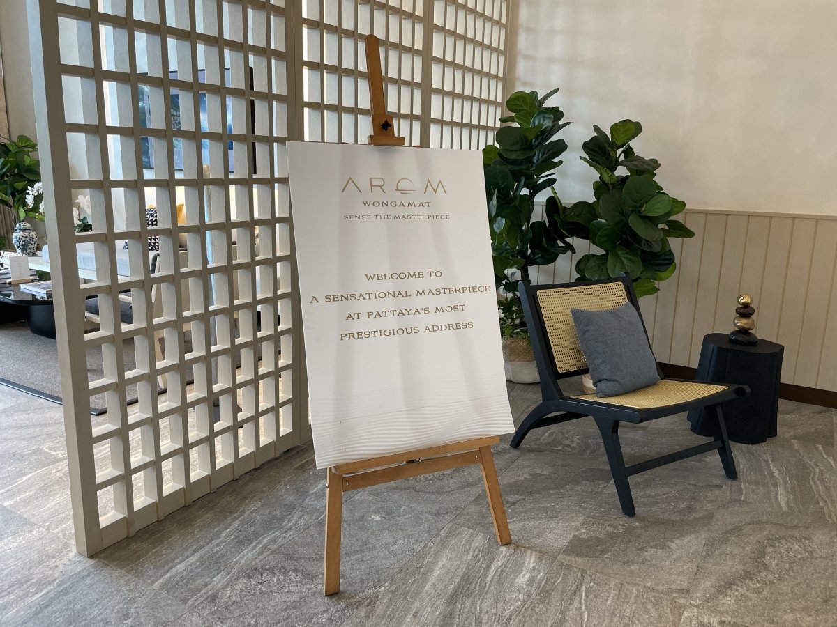 ขาตั้งป้าย ขาตั้งโปสเตอร์ - Octopus Media Solutions