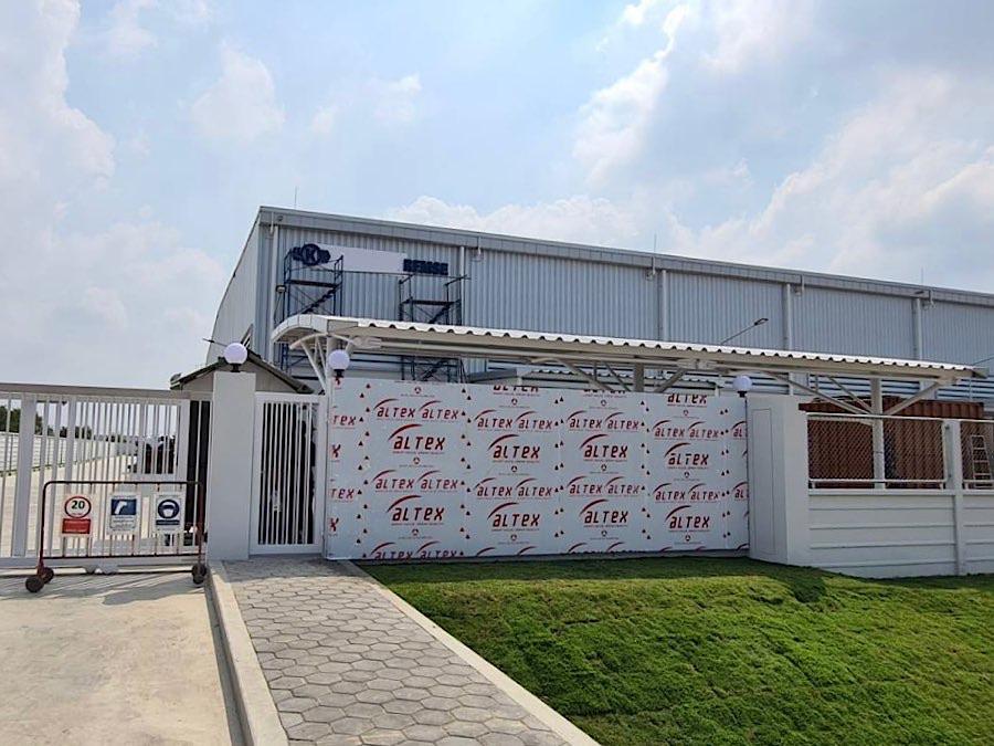 ป้ายคอมโพสิต Composite Signage แข็งแรง ทนทาน พิมพ์คมชัด เหมาะสำหรับป้ายบริษัท อาคาร โครงการ และงานโฆษณากลางแจ้ง