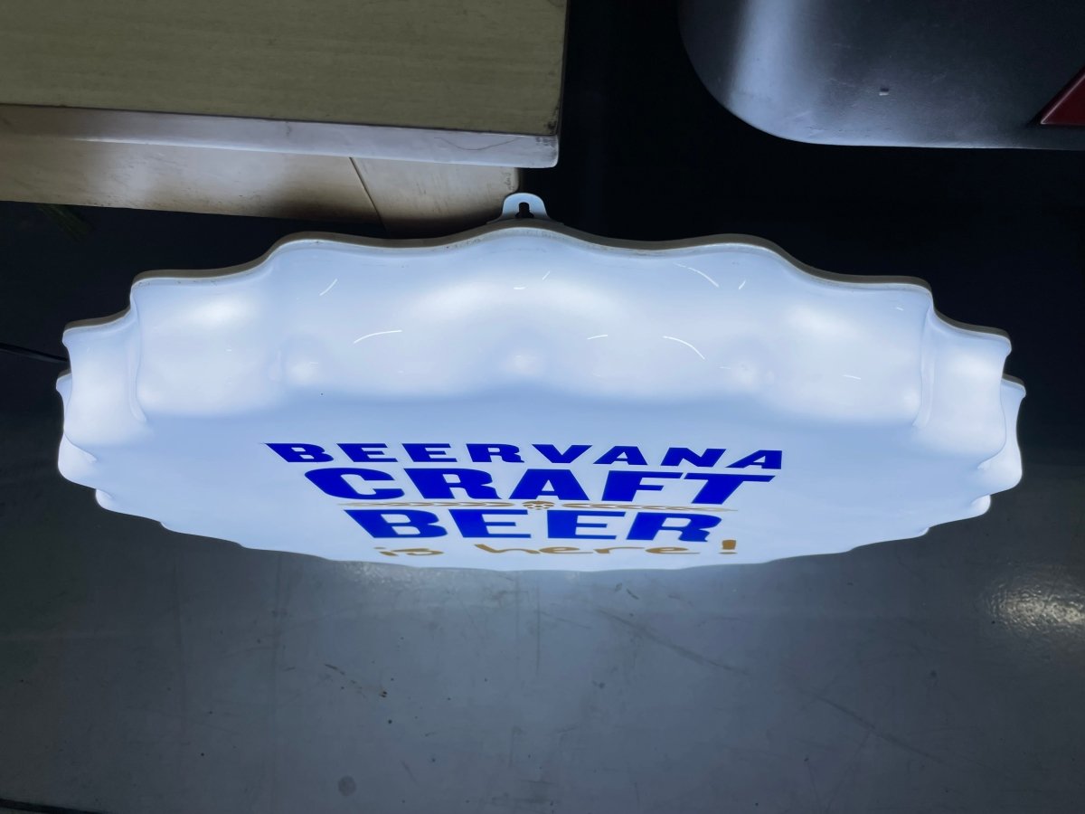 ป้ายกล่องไฟปั๊มนูน และป้ายไฟปั๊มนูน สว่างคมชัด ดีไซน์โดดเด่น เหมาะสำหรับป้ายร้านค้า ป้ายบริษัท และงานโฆษณากลางคืน