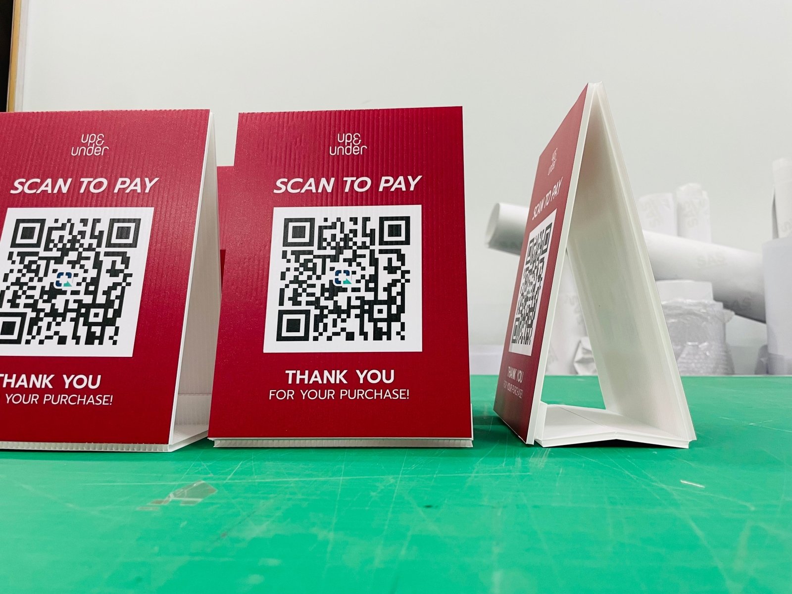 ป้ายคิวอาร์โค้ด QR Code พิมพ์คมชัด สแกนง่าย เหมาะสำหรับป้ายร้านค้า งานอีเวนต์ และโปรโมชัน