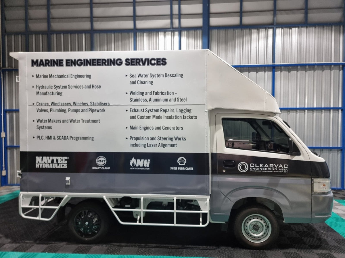 สติ๊กเกอร์ติดรถสี่ล้อใหญ่ Truck Wrap Sticker พิมพ์คมชัด วัสดุทนทาน เหมาะสำหรับโฆษณา โปรโมชัน และตกแต่งรถเพื่อเพิ่มเอกลักษณ์