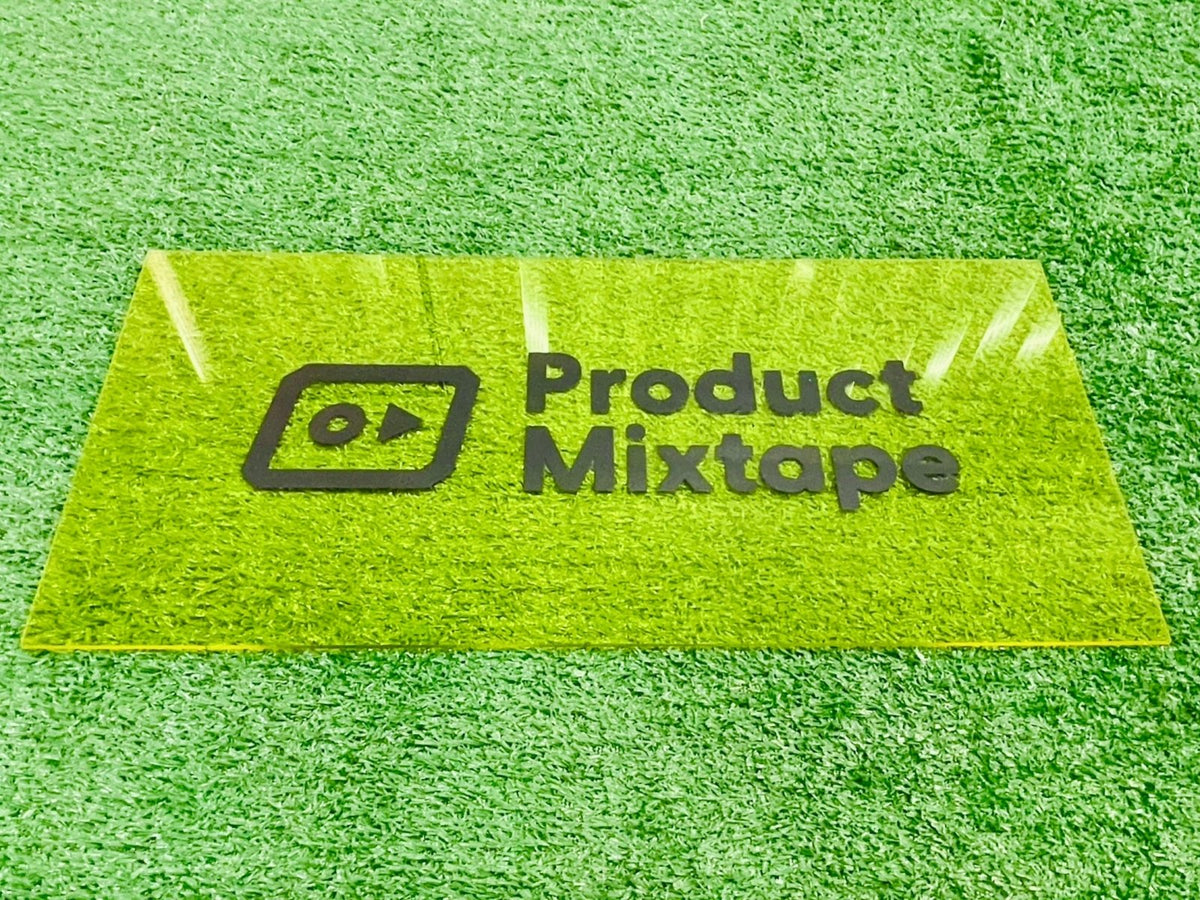 ป้ายอะคริลิคพิมพ์ยูวี แผ่นอะคริลิค และอะคริลิคติดสติ๊กเกอร์ พิมพ์คมชัด สีสวยทนทาน เหมาะสำหรับป้ายบริษัท ร้านค้า และงานตกแต่ง