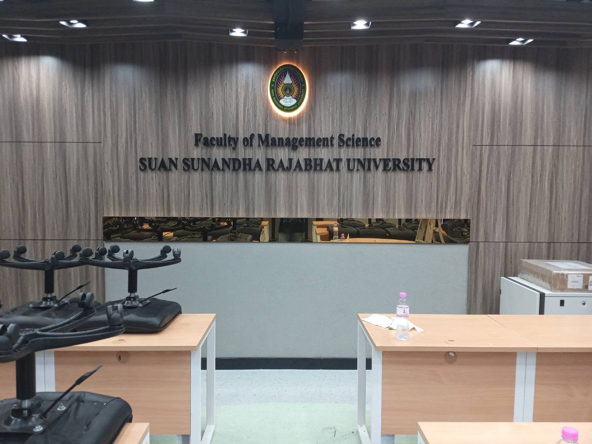 ป้ายชื่อหน่วยงาน ดีไซน์ชัดเจน สวยหรู เหมาะสำหรับบริษัท หน่วยงานราชการ และองค์กรธุรกิจ