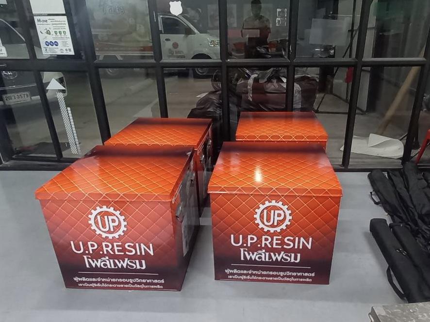 สติ๊กเกอร์ติดเฟอร์นิเจอร์ Sticker Wrap ตู้อุปกรณ์ - Octopus Media Solutions