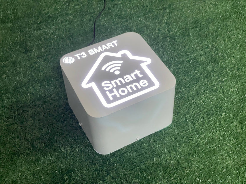 ป้ายกล่องไฟฉลุหน้า แสงไฟสวยโดดเด่น ดีไซน์พิเศษ เหมาะสำหรับป้ายร้านค้าและงานโฆษณา