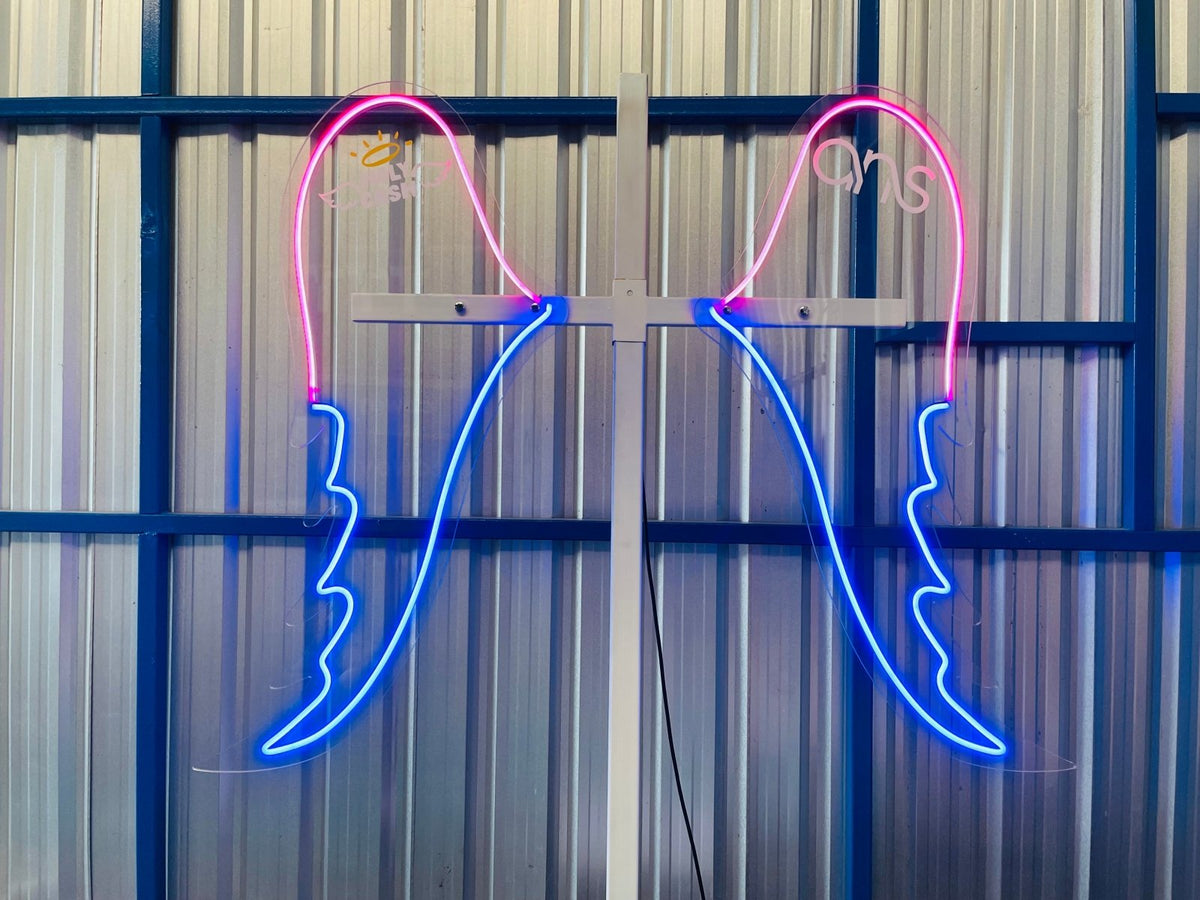 ป้ายไฟนีออน Neon Sign สีสันสดใส ดัดโค้งตามแบบ สวยงามสะดุดตา เหมาะสำหรับร้านอาหาร คาเฟ่ บาร์ และงานตกแต่ง