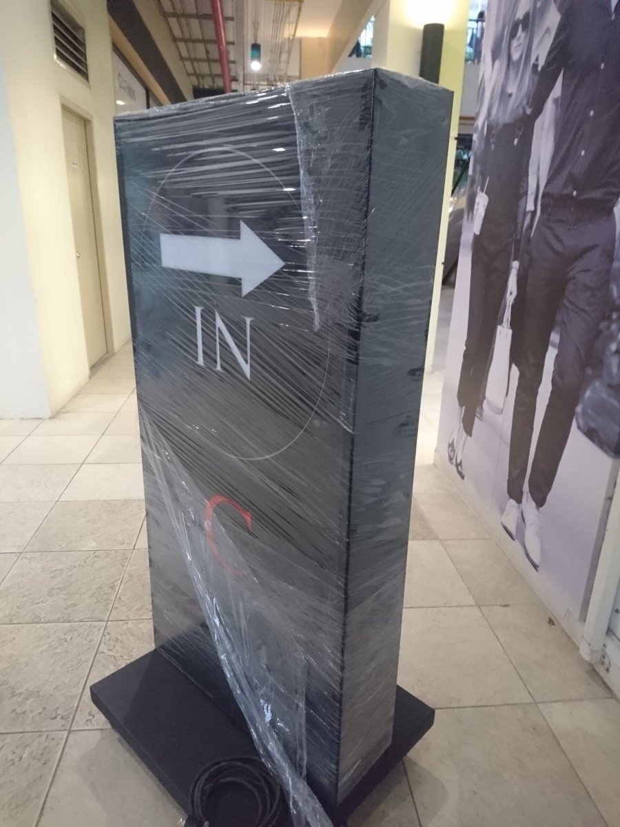 ป้ายประชาสัมพันธ์ และป้ายตั้งพื้น พิมพ์คมชัด แข็งแรง เหมาะสำหรับงานอีเวนต์ งานโฆษณา และประชาสัมพันธ์หน้าร้านหรือองค์กร