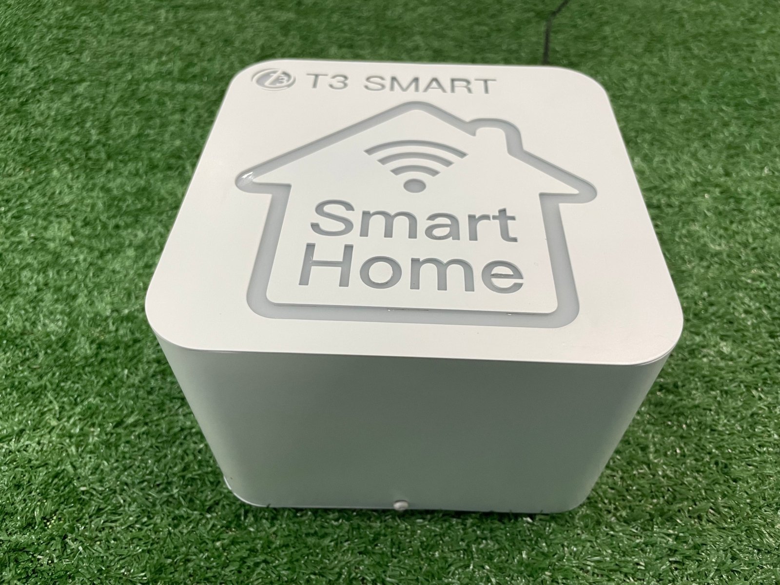 ป้ายกล่องไฟฉลุหน้า แสงไฟสวยโดดเด่น ดีไซน์พิเศษ เหมาะสำหรับป้ายร้านค้าและงานโฆษณา