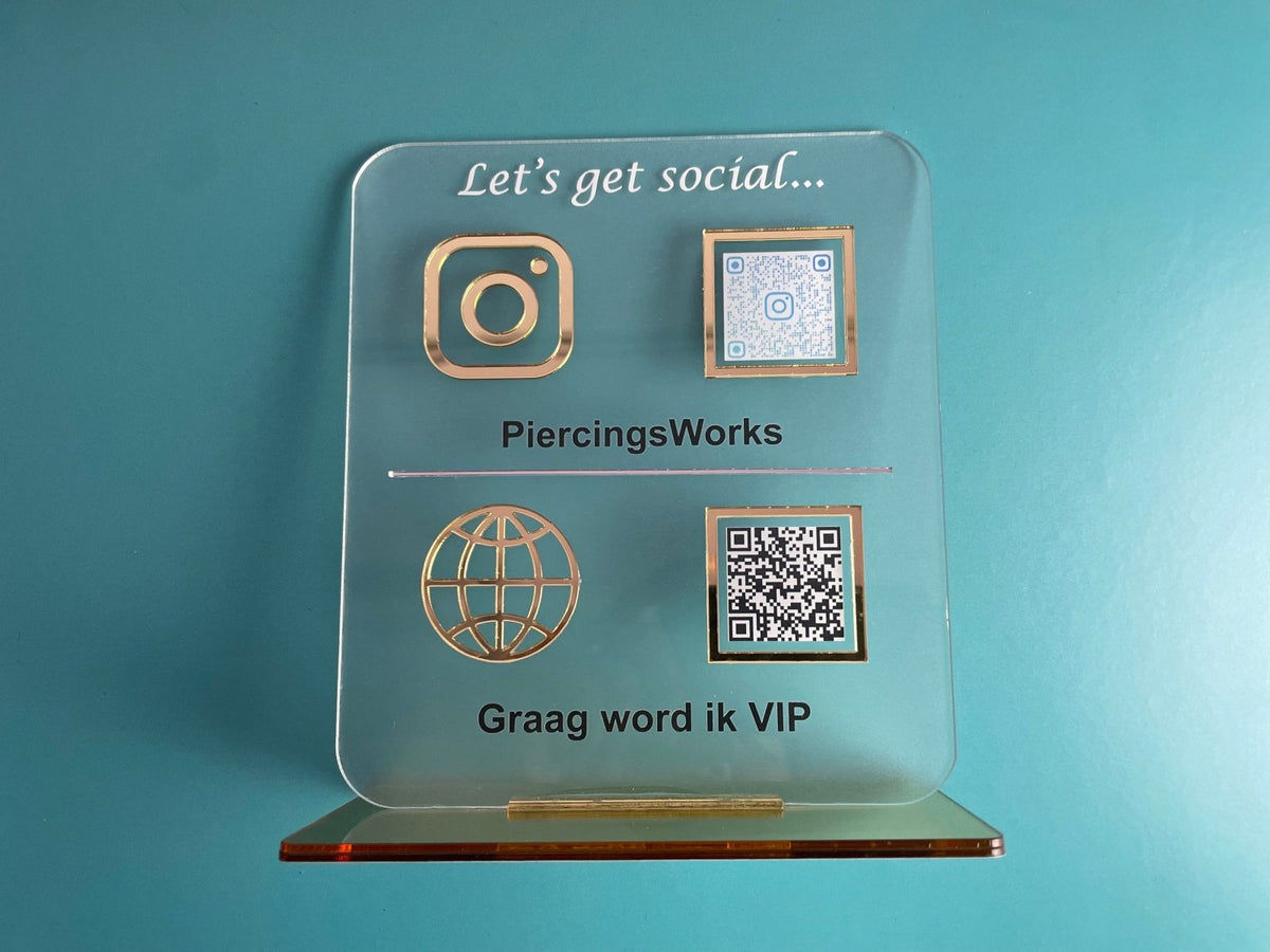 ป้ายคิวอาร์โค้ด QR Code พิมพ์คมชัด สแกนง่าย เหมาะสำหรับป้ายร้านค้า งานอีเวนต์ และโปรโมชัน