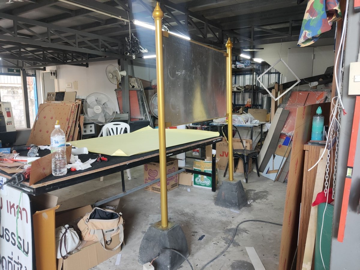 ป้ายเสา Pylon ป้ายทาวเวอร์ ดีไซน์โดดเด่น แข็งแรง ทนทาน เหมาะสำหรับป้ายบริษัท โครงการ อาคาร และงานโฆษณากลางแจ้ง