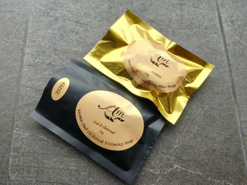 สติ๊กเกอร์ฉลากสินค้า สีทอง สีเงิน พิมพ์หรูหรา เพิ่มมูลค่าแบรนด์ เหมาะสำหรับบรรจุภัณฑ์ สินค้าพรีเมียม และงานโปรโมชัน