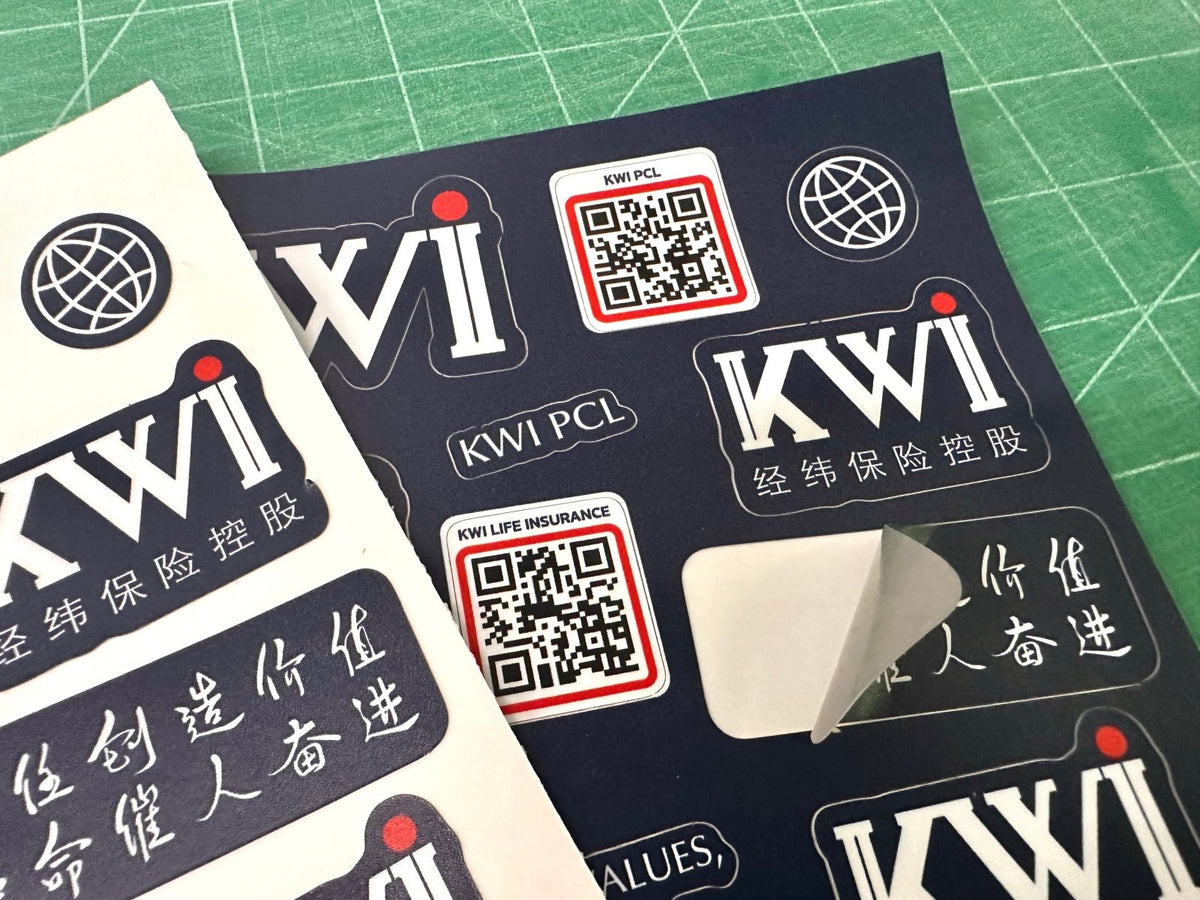 สติ๊กเกอร์ไดคัทลายการ์ตูน A5/A4 พิมพ์สีสด คมชัด เหมาะสำหรับของสะสม งานตกแต่ง และโปรโมชัน