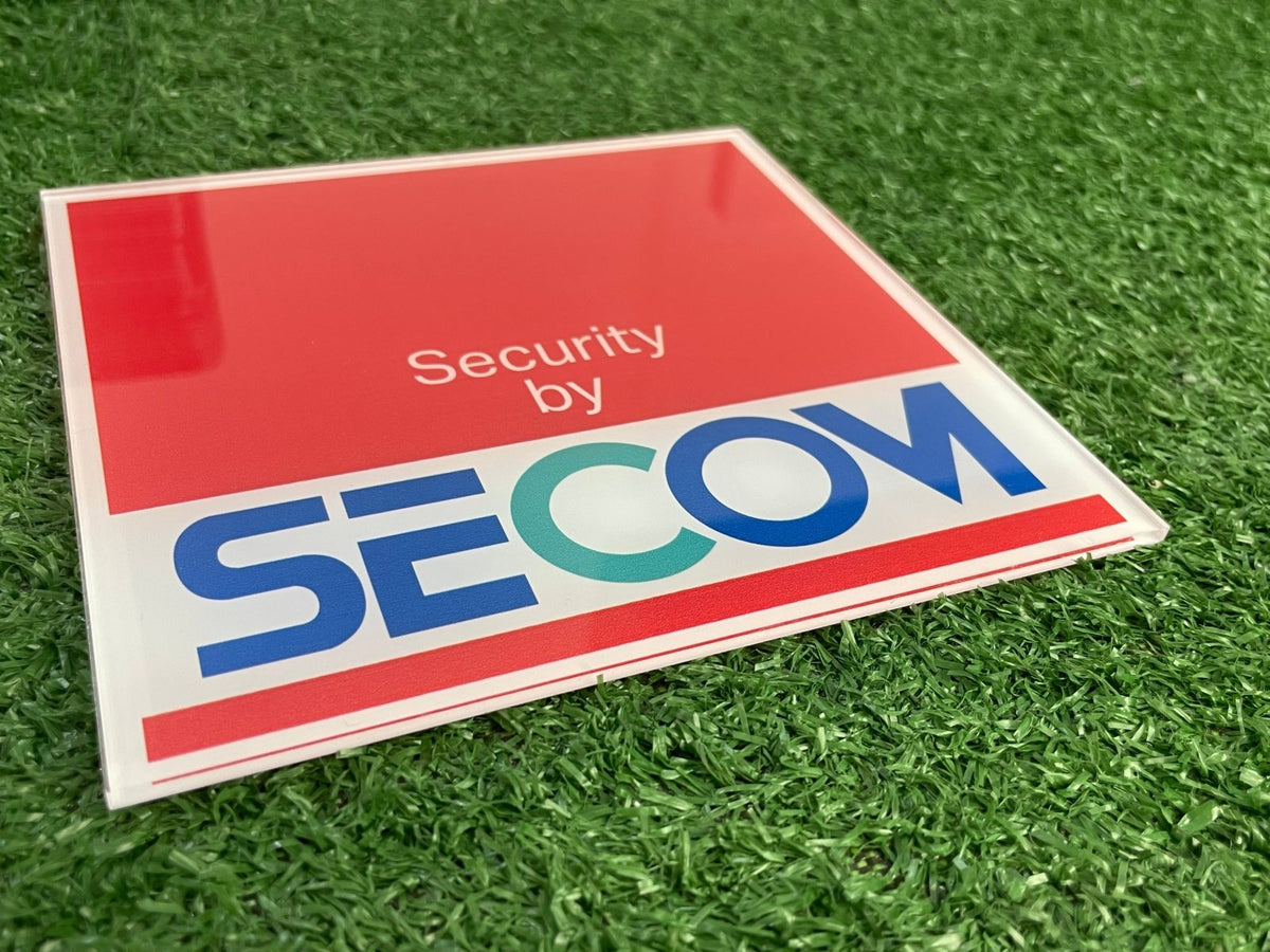 อะคริลิคใสพิมพ์กลับด้าน และพิมพ์พลาสติก พิมพ์คมชัด สีสดใส เหมาะสำหรับป้ายบริษัท ป้ายร้านค้า งานตกแต่ง และงานโฆษณา