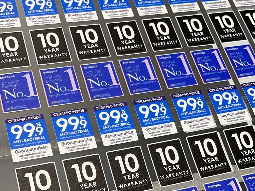 อะคริลิคใสพิมพ์กลับด้าน และพิมพ์พลาสติก พิมพ์คมชัด สีสดใส เหมาะสำหรับป้ายบริษัท ป้ายร้านค้า งานตกแต่ง และงานโฆษณา