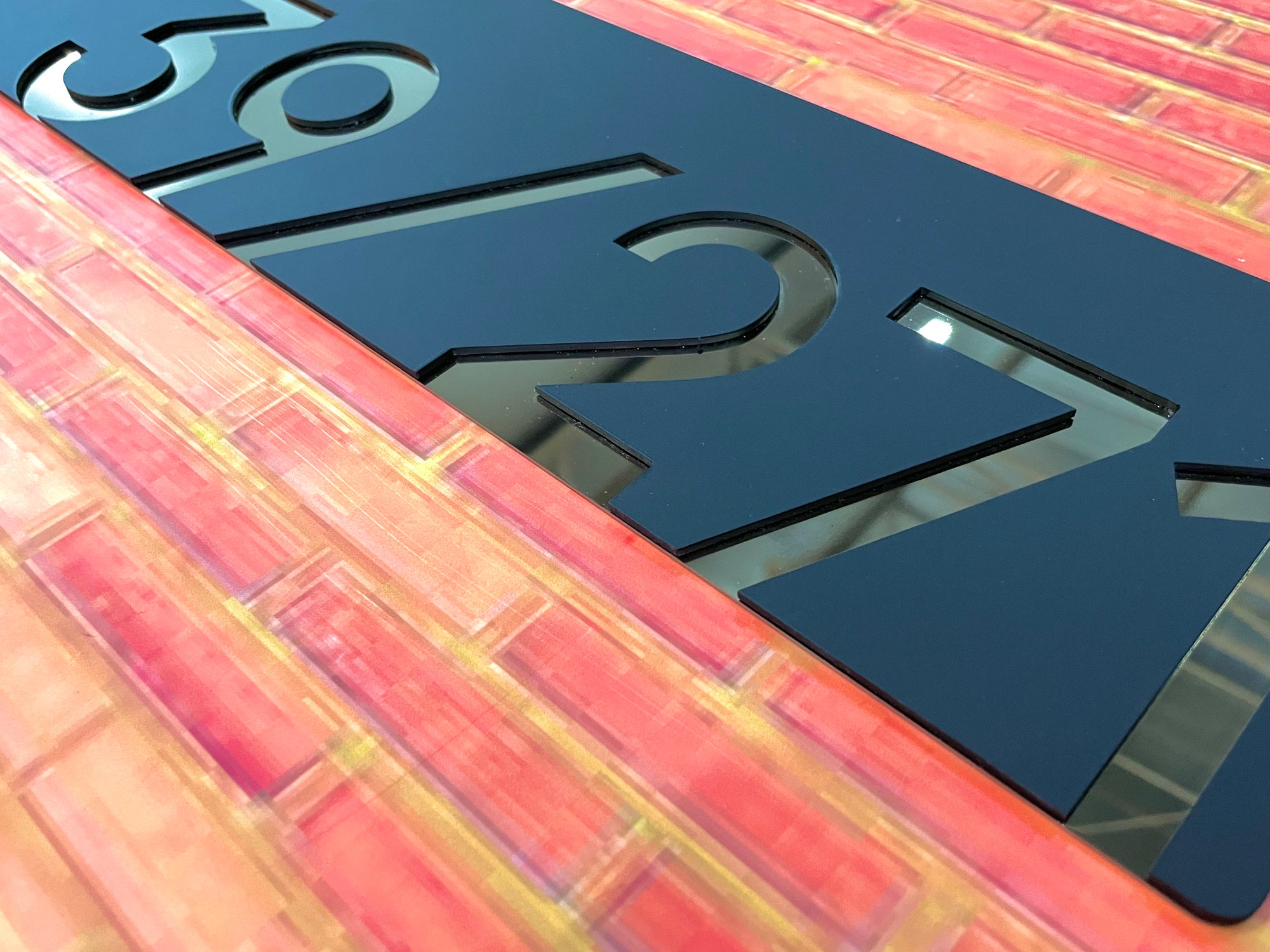 ป้ายหน้าห้อง ป้ายห้องประชุม และป้ายแผนก ดีไซน์เรียบหรู พิมพ์คมชัด เหมาะสำหรับอาคารสำนักงาน โรงเรียน และโรงพยาบาล