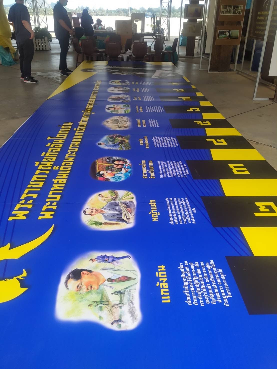 ฉากนิทรรศการ กล่องโหวต กล่องใส่ลูกบอล ดีไซน์แข็งแรง เหมาะสำหรับงานอีเวนต์และกิจกรรมส่งเสริมการขาย