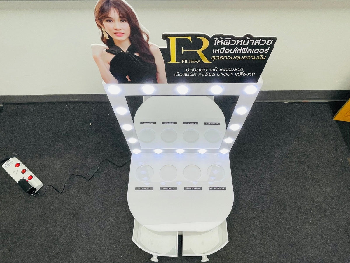 ดิสเพลย์ชั้นวางสินค้าอะคริลิค โปร่งใส ดีไซน์หรูหรา เหมาะสำหรับโชว์สินค้าและงานแสดงสินค้า