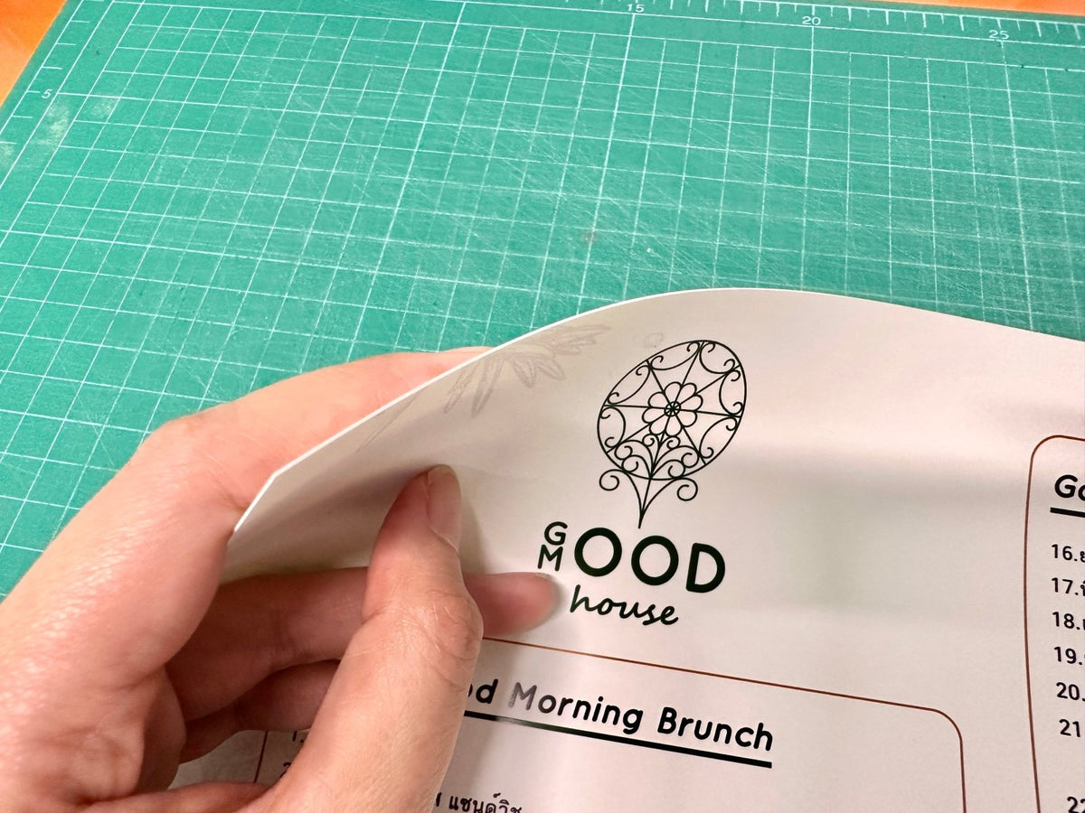 พิมพ์แผ่นพลาสติก PET กระดาษสังเคราะห์ ทนทาน กันน้ำ เหมาะสำหรับป้ายสินค้าและฉลากคุณภาพสูง