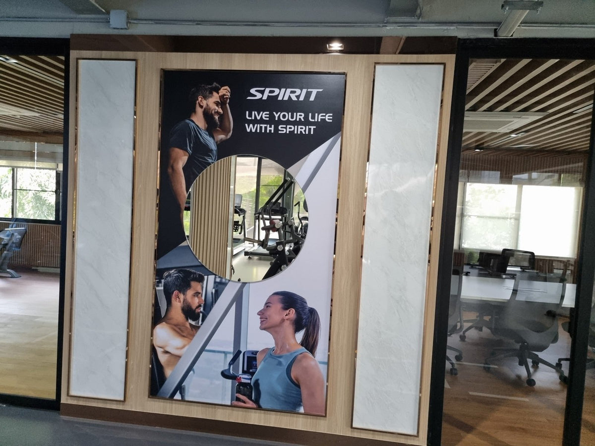 สติ๊กเกอร์ติดตกแต่งฟิตเนส พิมพ์คมชัด สีสดใส เหมาะสำหรับงานตกแต่งยิม สปอร์ตคลับ และสตูดิโอ