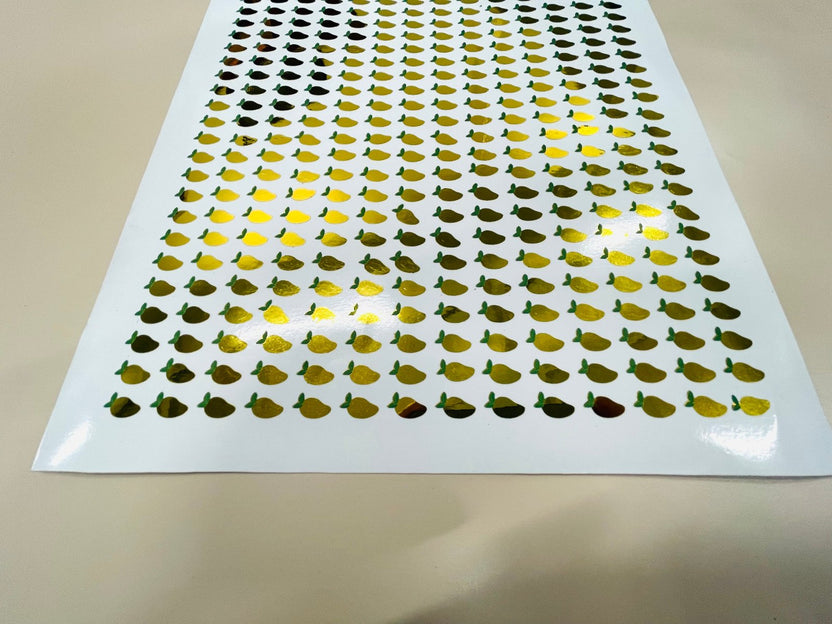 สติ๊กเกอร์ฉลากสินค้า สีทอง สีเงิน พิมพ์หรูหรา เพิ่มมูลค่าแบรนด์ เหมาะสำหรับบรรจุภัณฑ์ สินค้าพรีเมียม และงานโปรโมชัน