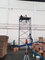 รับติดสติ๊กเกอร์อาคารสูง และป้ายติดตึก งานพิมพ์คมชัด ทีมช่างมืออาชีพ เหมาะสำหรับโฆษณา โปรโมชัน และสร้างภาพลักษณ์องค์กร