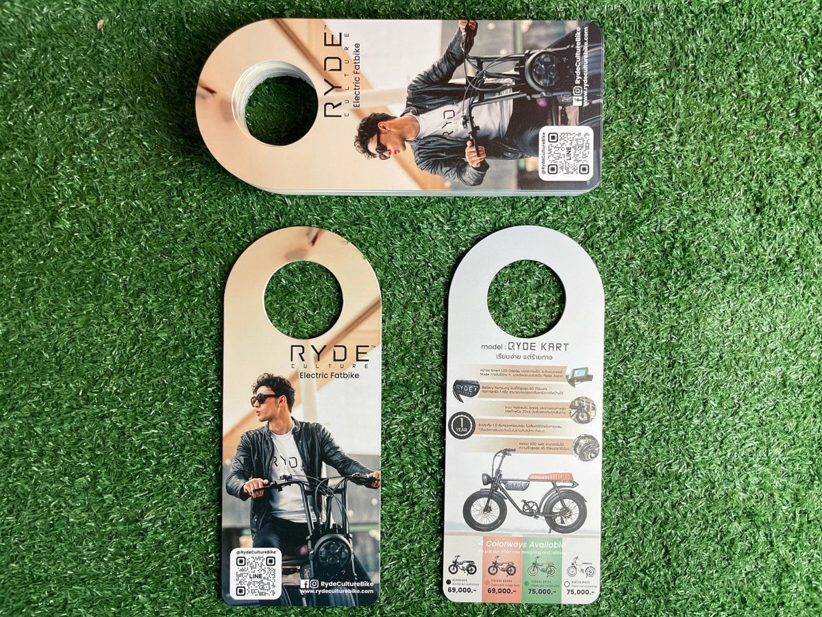 ป้ายแขวน ป้ายคล้องโซ่ และป้ายห้อย พิมพ์คมชัด แข็งแรง ใช้งานสะดวก เหมาะสำหรับป้ายร้านค้า ป้ายประชาสัมพันธ์ และงานอีเวนต์