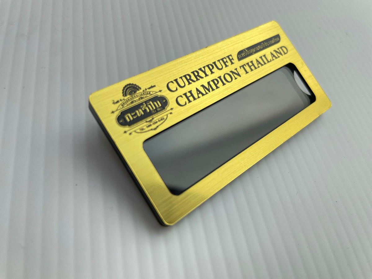 ป้ายชื่อติดอก ป้ายเข็มกลัด แม่เหล็ก เนมแทก ดีไซน์กะทัดรัด เหมาะสำหรับบริษัท และงานอีเวนต์