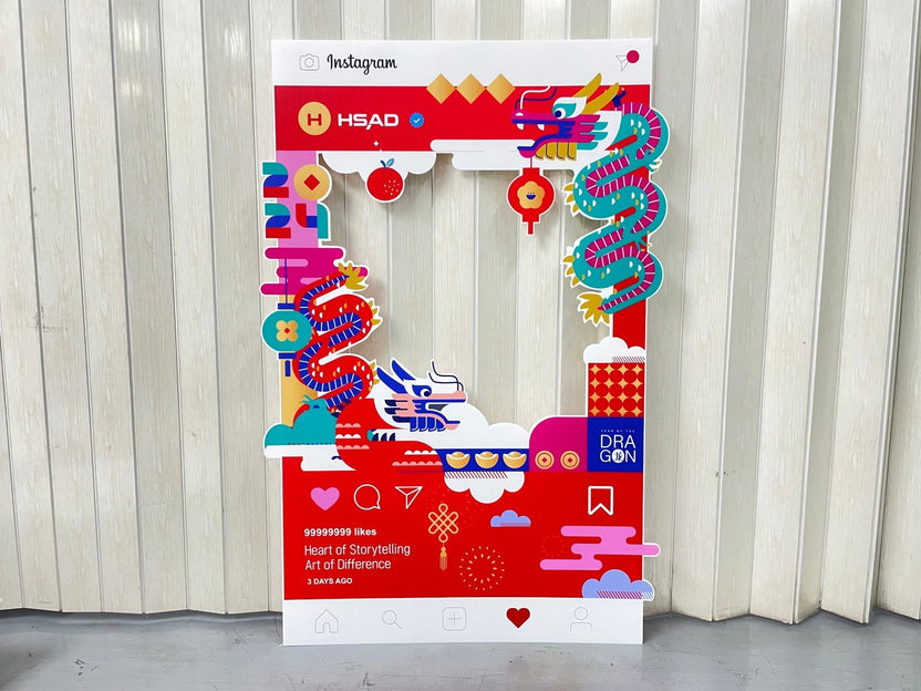 กรอบป้าย Instagram และ Facebook ดีไซน์เหมือนหน้าฟีดโซเชียล เหมาะสำหรับงานอีเวนต์ งานถ่ายภาพ และกิจกรรมโปรโมชัน