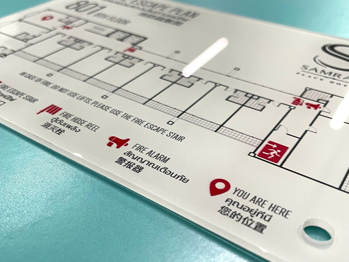 อะคริลิคใสพิมพ์กลับด้าน และพิมพ์พลาสติก พิมพ์คมชัด สีสดใส เหมาะสำหรับป้ายบริษัท ป้ายร้านค้า งานตกแต่ง และงานโฆษณา