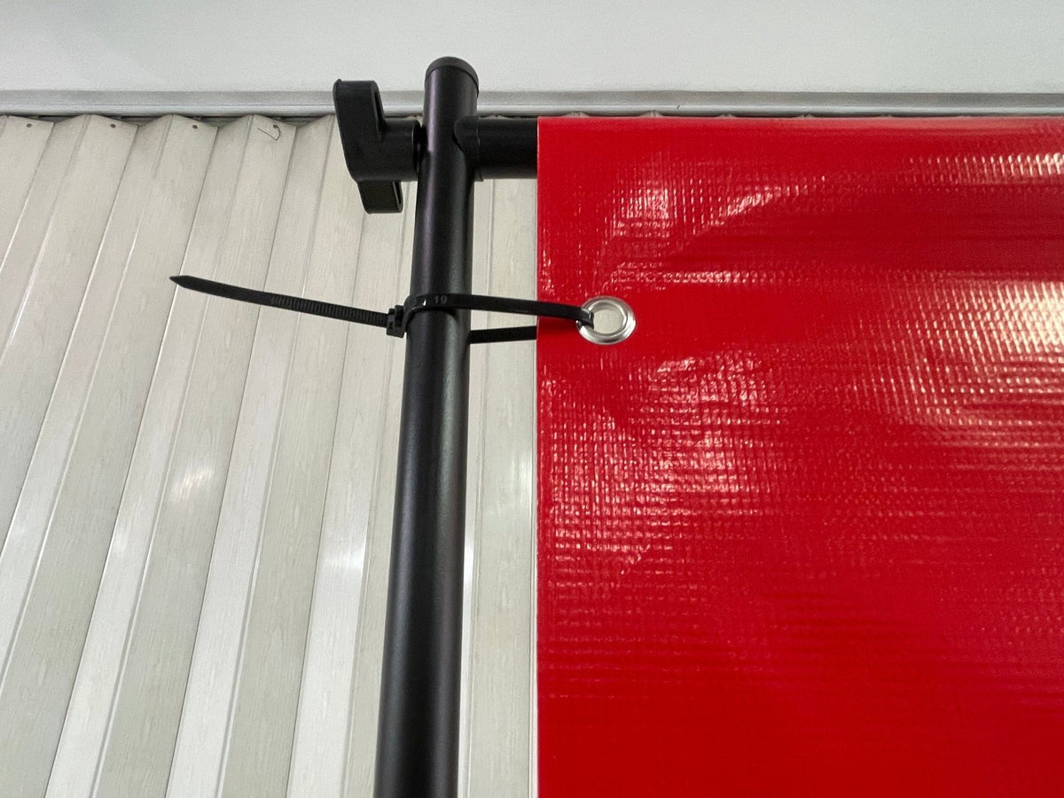 แบคดรอปไวนิล Vinyl Backdrop พิมพ์คมชัด สีสด ทนแดดฝน เหมาะสำหรับงานอีเวนต์ งานถ่ายภาพ และงานโปรโมชันต่าง ๆ