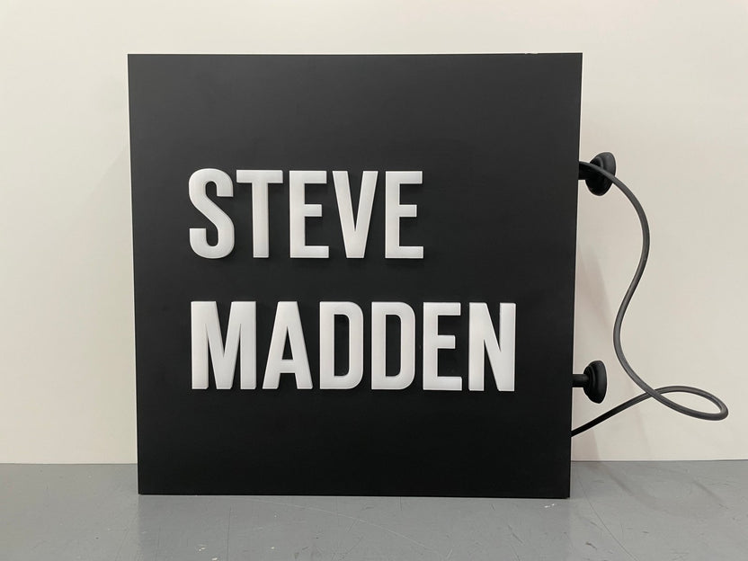 ป้ายกล่องไฟฉลุหน้า แสงไฟสวยโดดเด่น ดีไซน์พิเศษ เหมาะสำหรับป้ายร้านค้าและงานโฆษณา