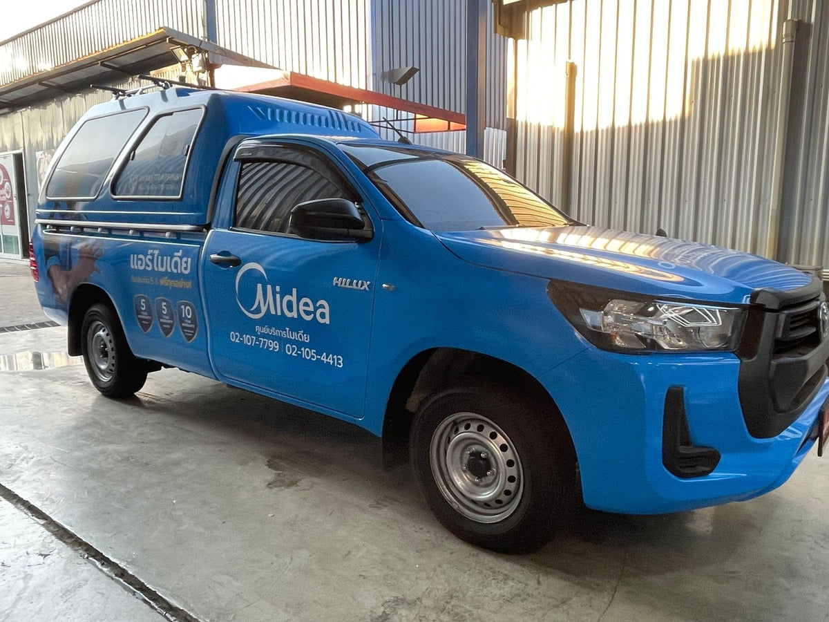 สติ๊กเกอร์ติดรถกระบะ Pickup Wrap Sticker พิมพ์คมชัด วัสดุทนทาน เหมาะสำหรับโฆษณา โปรโมชัน และตกแต่งรถเพื่อเพิ่มเอกลักษณ์