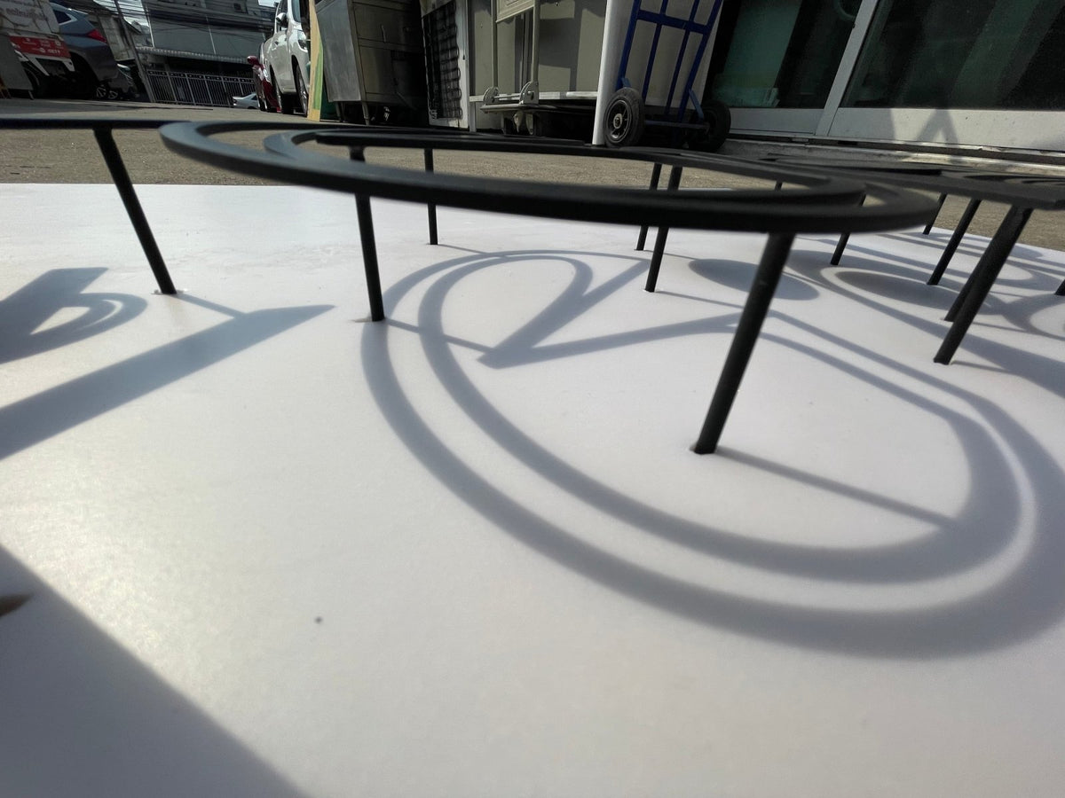 ป้ายโลหะฉลุเลเซอร์ และป้ายเหล็กฉลุเลเซอร์ ตัดคมชัด ดีไซน์สวยงาม ทนทาน เหมาะสำหรับป้ายบริษัท ร้านค้า และงานตกแต่ง