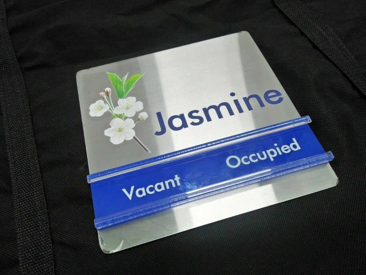 ป้ายโรงแรม ดีไซน์หรูหรา แข็งแรง ทนทาน เหมาะสำหรับโรงแรม รีสอร์ท และธุรกิจท่องเที่ยว