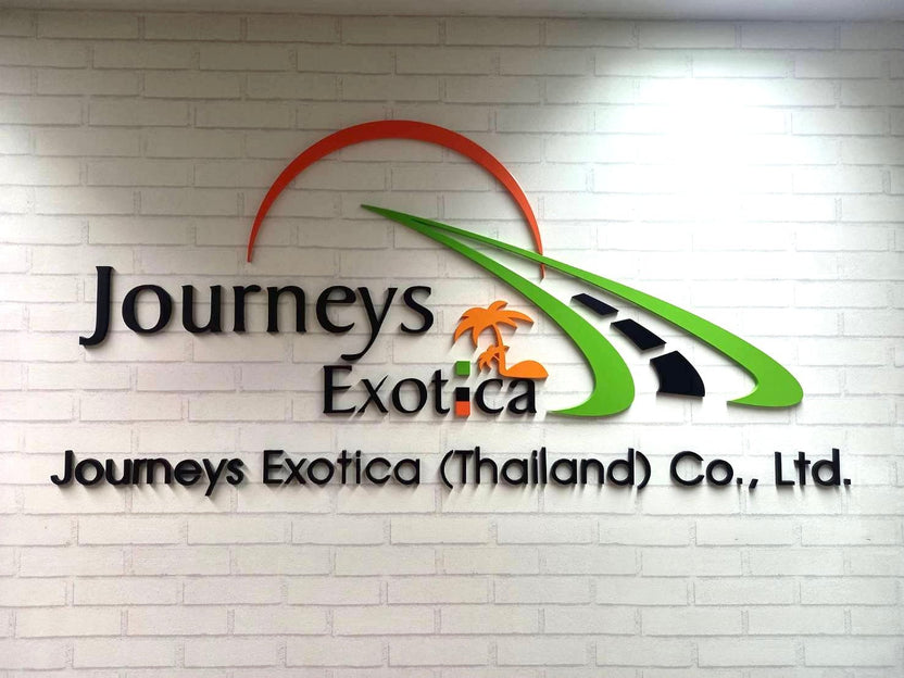 ป้ายอะคริลิค ชื่อบริษัท ติดผนัง พิมพ์ยูวีคมชัด ดีไซน์เรียบหรู เหมาะสำหรับออฟฟิศและองค์กร