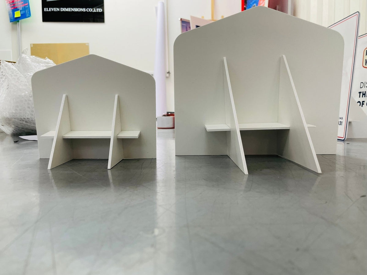 เต้นท์การ์ด สแตนดี้ตั้งโต๊ะ ป้ายตั้งฟิวเจอร์บอร์ด และป้ายสามเหลี่ยมตั้งโต๊ะ พิมพ์คมชัด เหมาะสำหรับเมนู โปรโมชั่น และป้ายโฆษณา