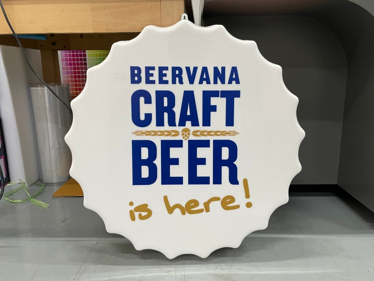 ป้ายกล่องไฟปั๊มนูน และป้ายไฟปั๊มนูน สว่างคมชัด ดีไซน์โดดเด่น เหมาะสำหรับป้ายร้านค้า ป้ายบริษัท และงานโฆษณากลางคืน