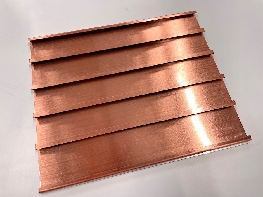 ป้ายสแตนเลสคอปเปอร์ใหม่ แฮร์ไลน์ ดีไซน์หรู แข็งแรง ทนทาน เหมาะสำหรับป้ายบริษัทและอาคารพาณิชย์