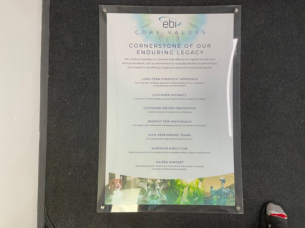 ป้ายนโยบาย ป้ายกฎระเบียบ ตัวอักษรคมชัด เหมาะสำหรับโรงงาน หน่วยงานราชการ และองค์กร