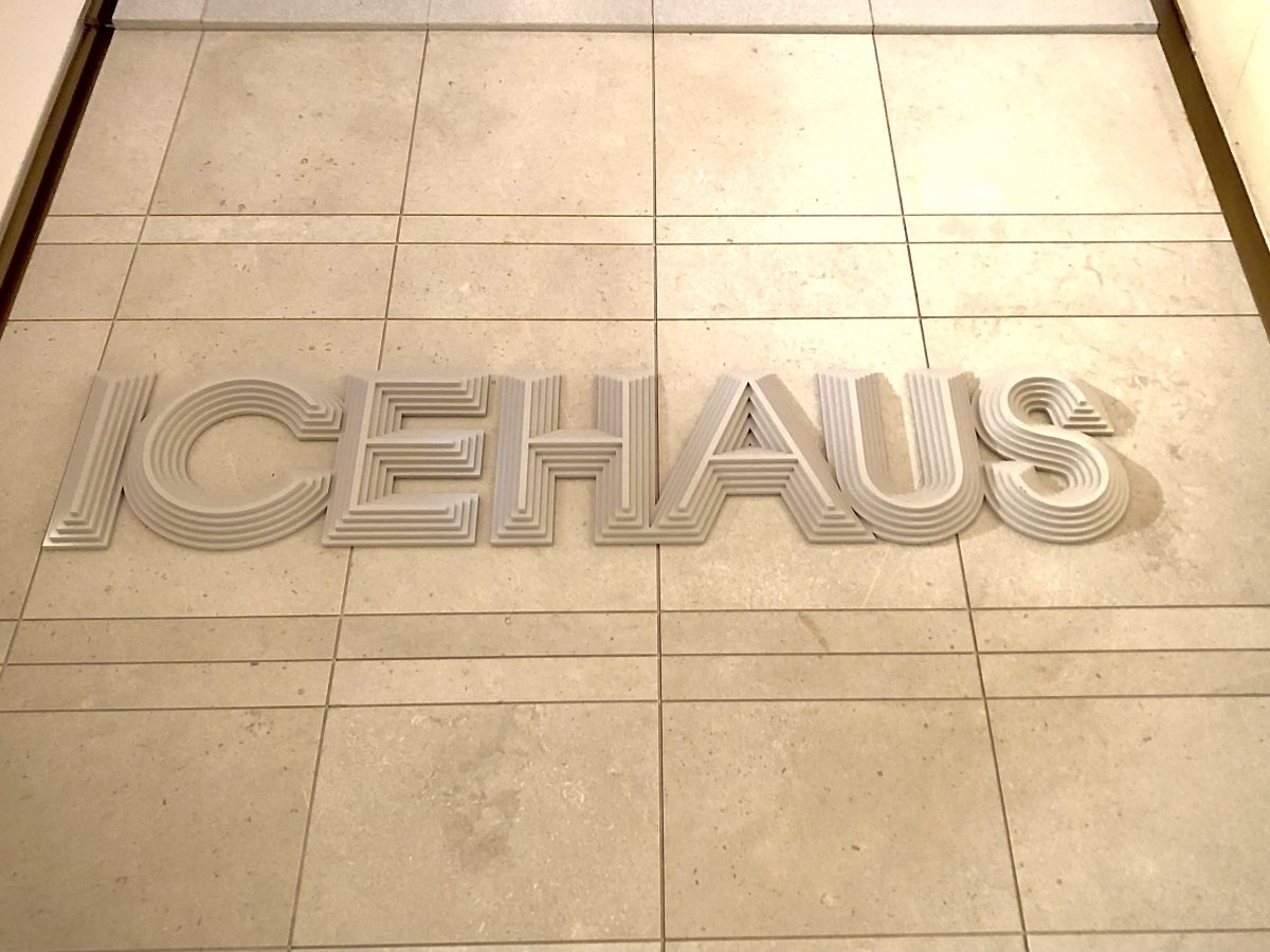 ป้ายห้องน้ำ อักษรนูน อะคริลิค ไดคัท ป้ายห้องน้ำ ชาย หญิง  ป้ายห้องน้ำสำเร็จรูป  ป้ายห้องน้ำการ์ตูน