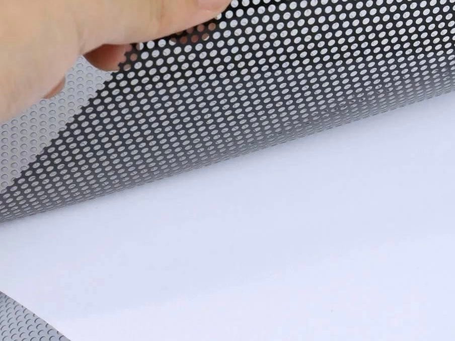 สติ๊กเกอร์ซีทรู See-through One Way Vision มองทะลุจากด้านในได้ พิมพ์คมชัด เหมาะสำหรับติดกระจกอาคารและรถยนต์