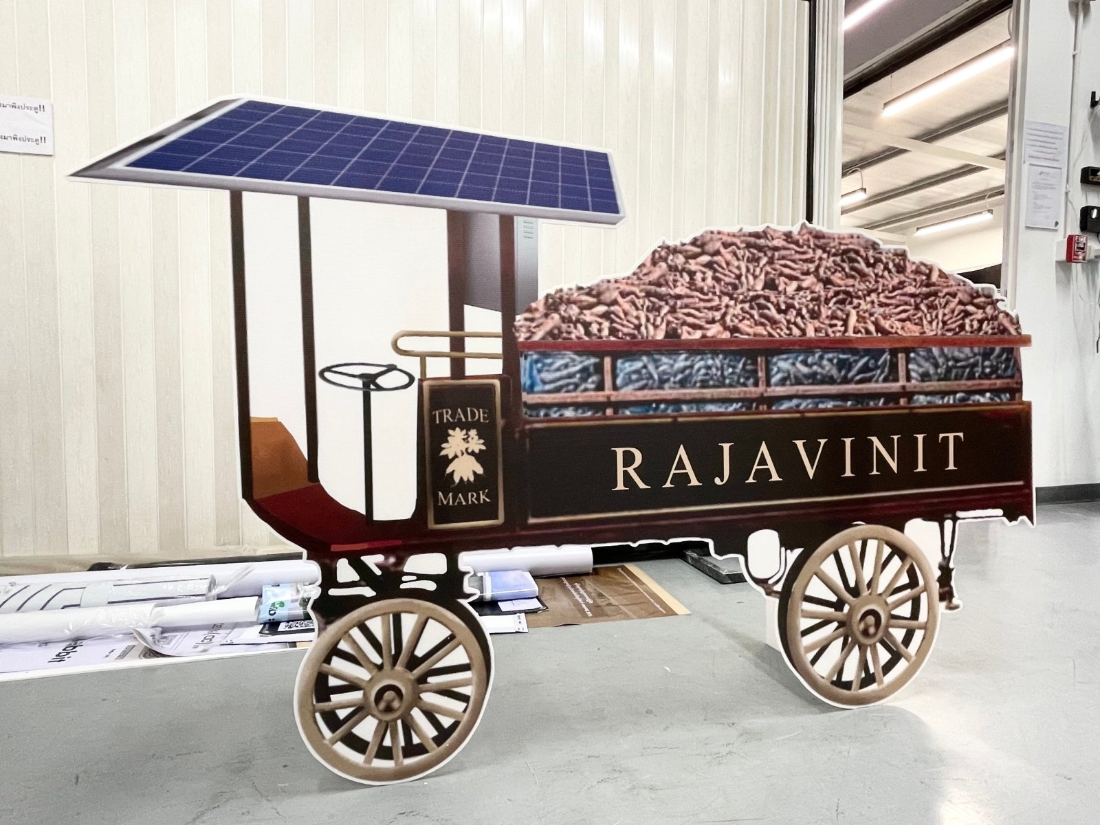 แบคดรอปฟิวเจอร์บอร์ด ฉากถ่ายรูปราคาถูก พิมพ์คมชัด น้ำหนักเบา ติดตั้งง่าย เหมาะสำหรับงานแต่ง งานอีเวนต์ และงานถ่ายภาพ