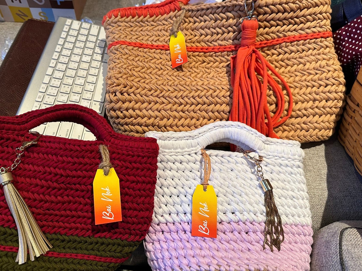 ป้ายแท็ก ป้าย Tag พิมพ์คมชัด ใช้เป็นป้ายสินค้า ป้ายราคา หรือป้ายโลโก้ เหมาะสำหรับร้านค้า งานอีเวนต์ และการโปรโมชันสินค้า