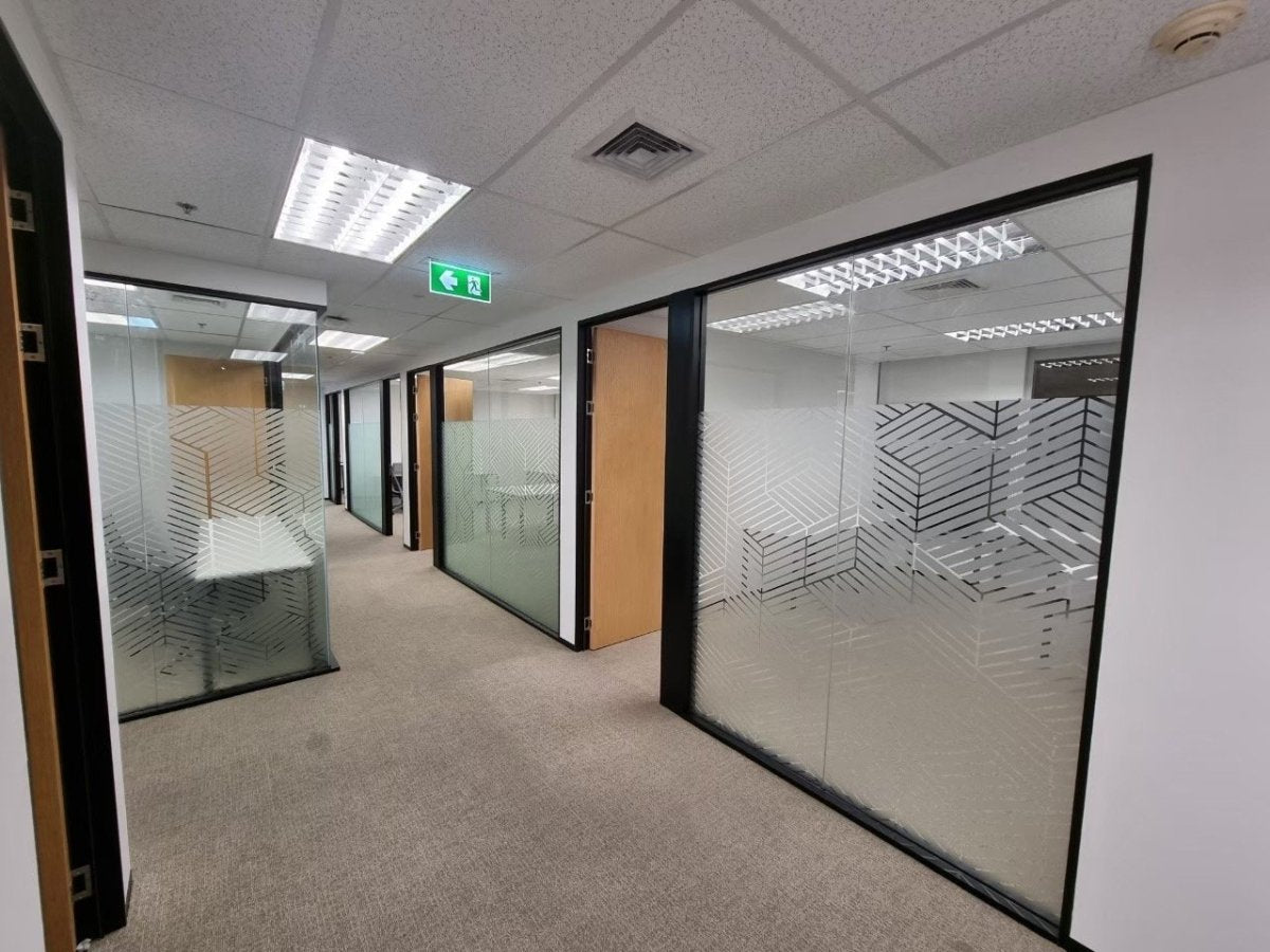 สติ๊กเกอร์ฝ้าติดกระจกบังสายตา