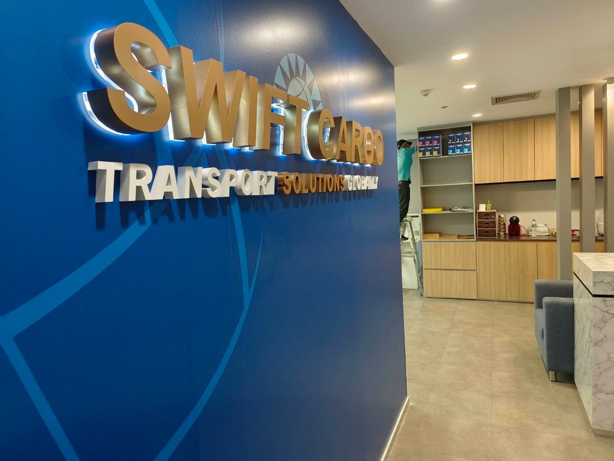 ป้ายบริษัท อักษรโลหะไฟออกหลัง ติดผนัง สวยหรู สว่างโดดเด่น เหมาะสำหรับป้ายสำนักงาน องค์กร ร้านค้า และงานตกแต่งอาคาร