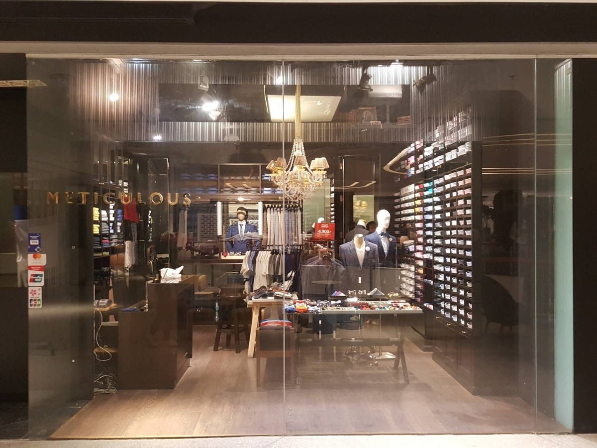 สติ๊กเกอร์ฝ้า ติดกระจก ฟิล์มฝ้าติดกระจก - Octopus Media Solutions