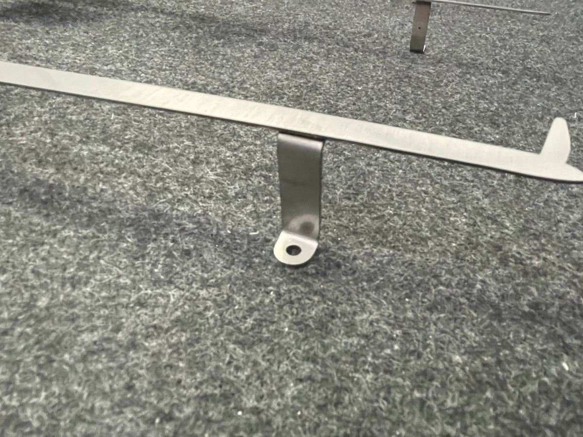 ป้ายโลหะฉลุเลเซอร์ และป้ายเหล็กฉลุเลเซอร์ ตัดคมชัด ดีไซน์สวยงาม ทนทาน เหมาะสำหรับป้ายบริษัท ร้านค้า และงานตกแต่ง