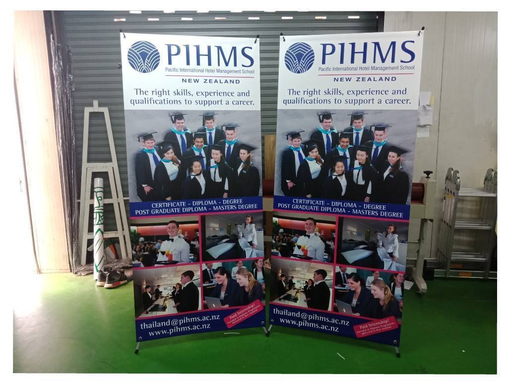 ตัวอย่าง X-Stand Nikon ป้ายตั้ง ป้ายเอ็กซ์สแตน บูธแสดงสินค้า ป้ายโฆษณา ราคาถูก banner ป้ายโฆษณาสินค้า